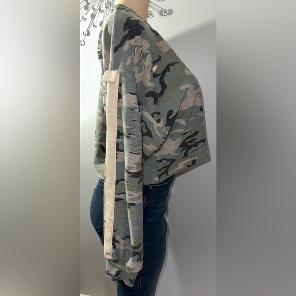 Dance & Marvel Green Camo Ripped Style Crop Top - Picture 3 of 16